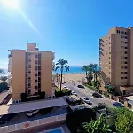 Ocean View Apartment, A One-minute Walk To The Apartamento *