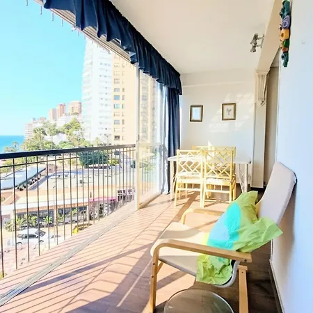 Ocean View Apartment, A One-minute Walk To The *